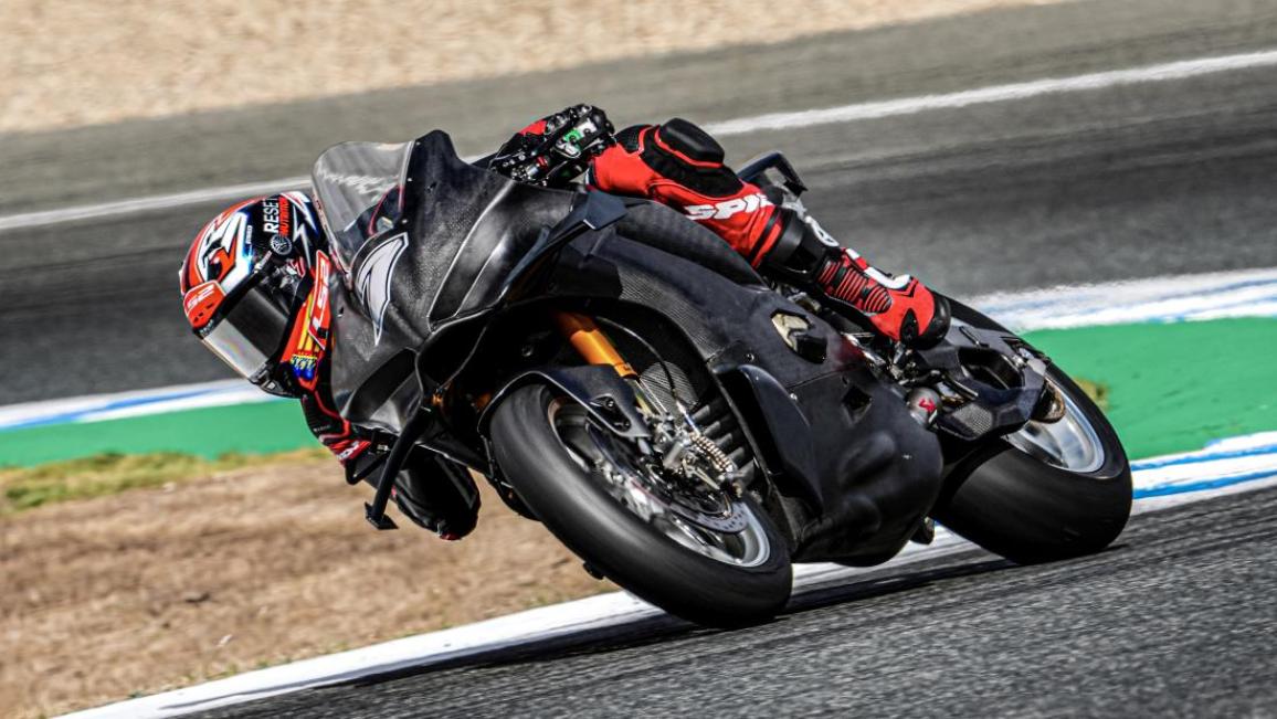 WSBK Panigale V4R Jerez Test