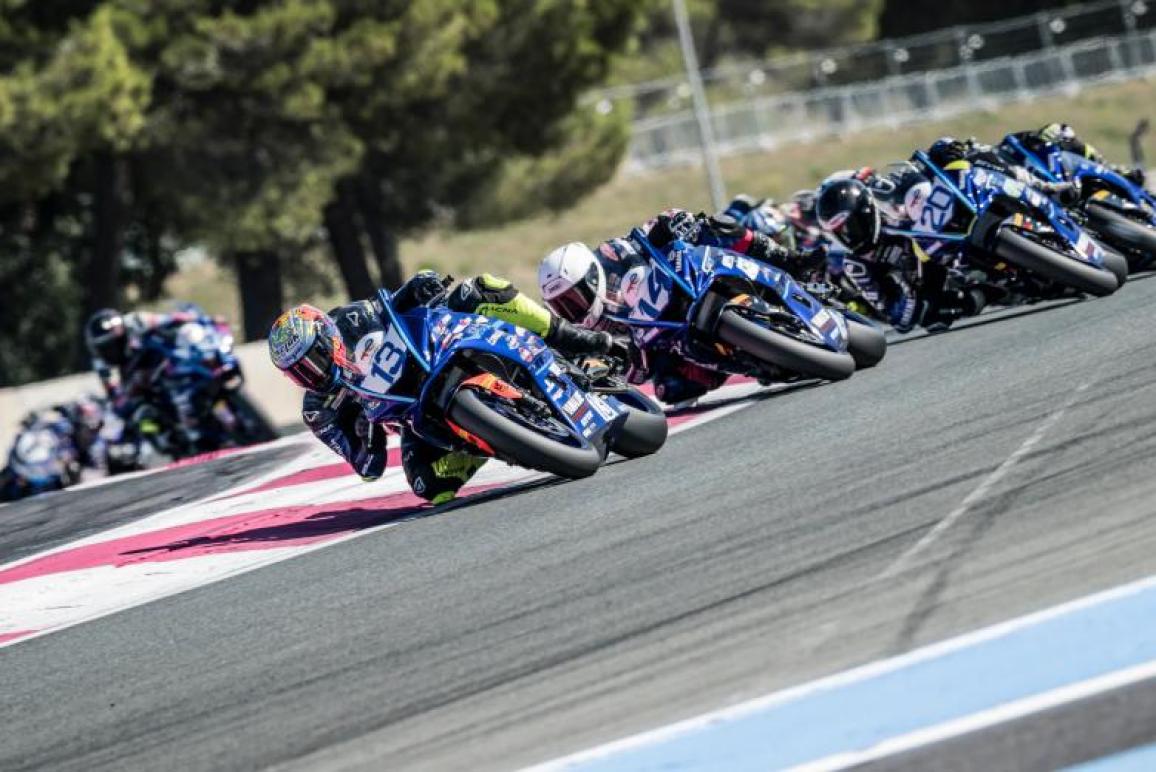 Yamaha R7 CUP: Στο βάθρο του παγκοσμίου πρωταθλήματος ο Γιάννης Περιστεράς!