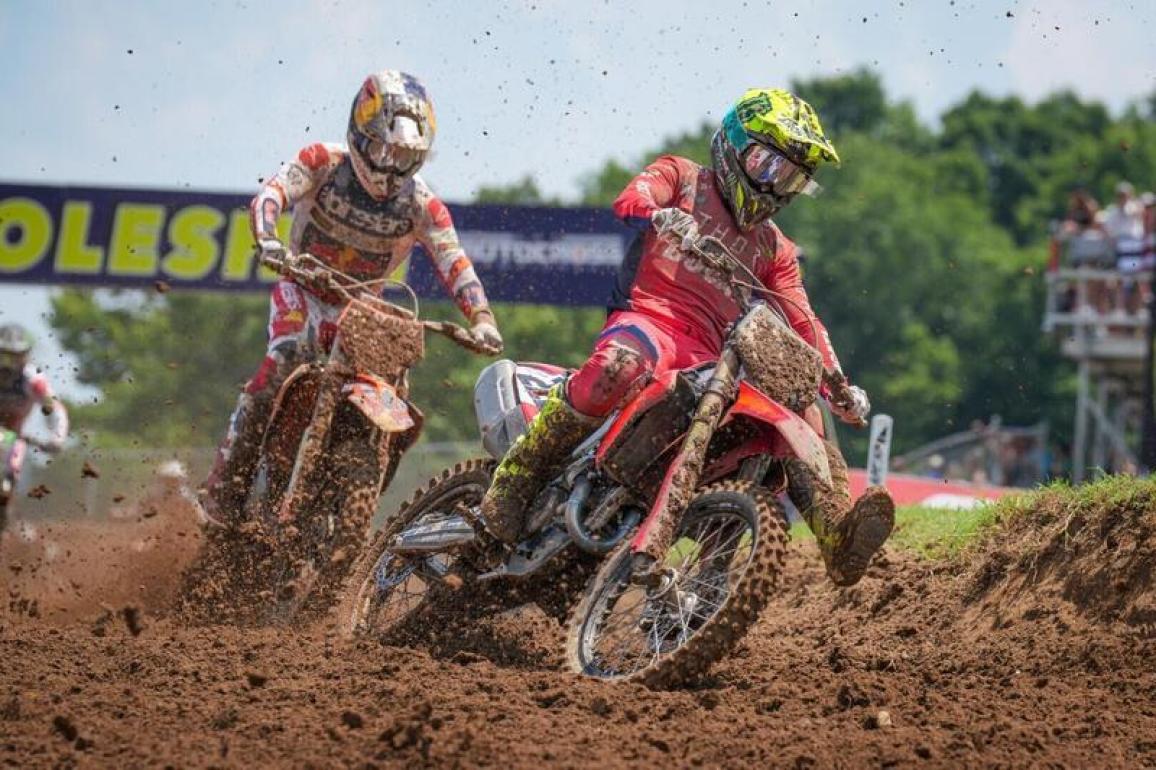 AMA PMX Desmo 450 Debut