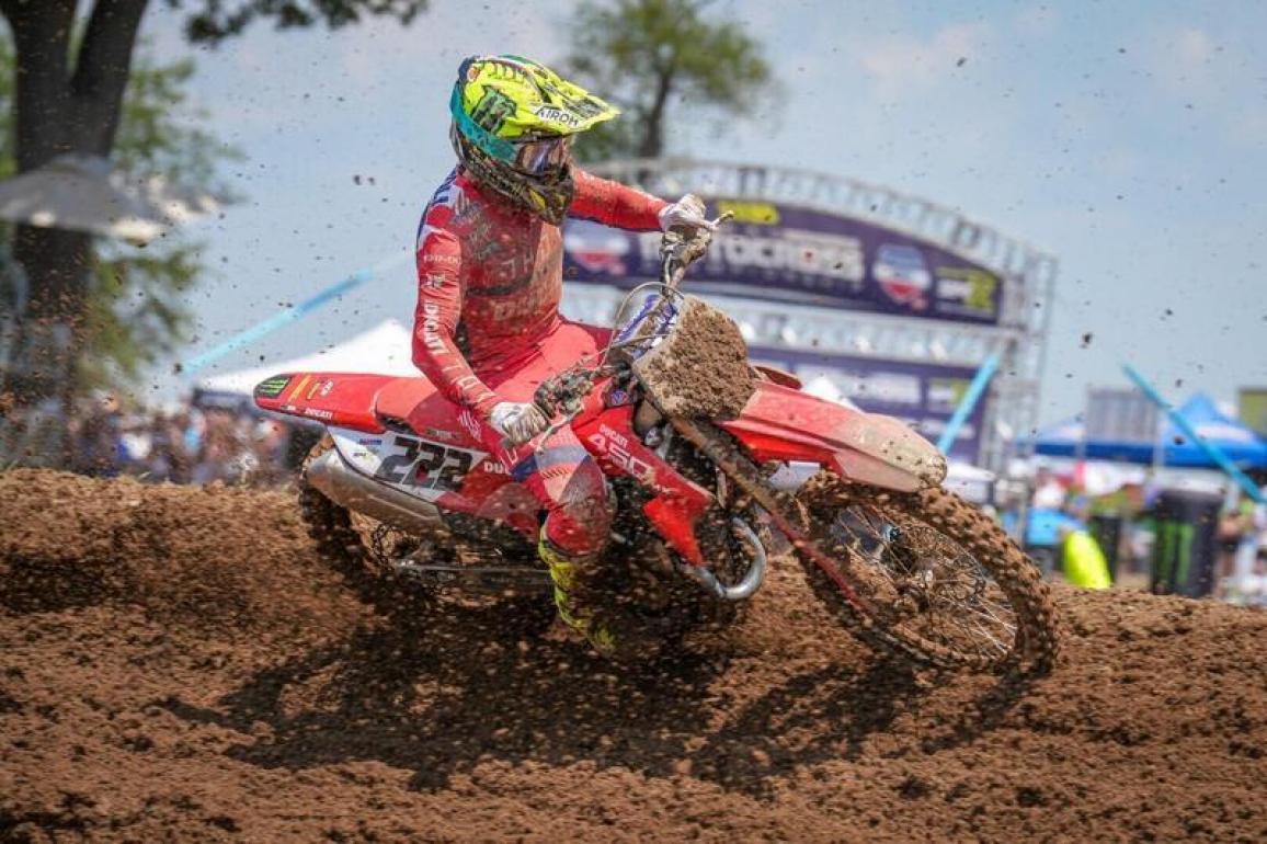 AMA PMX Desmo 450 Debut