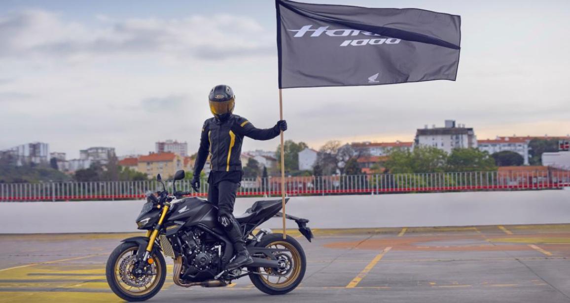 Honda CB1000 Hornet 2025