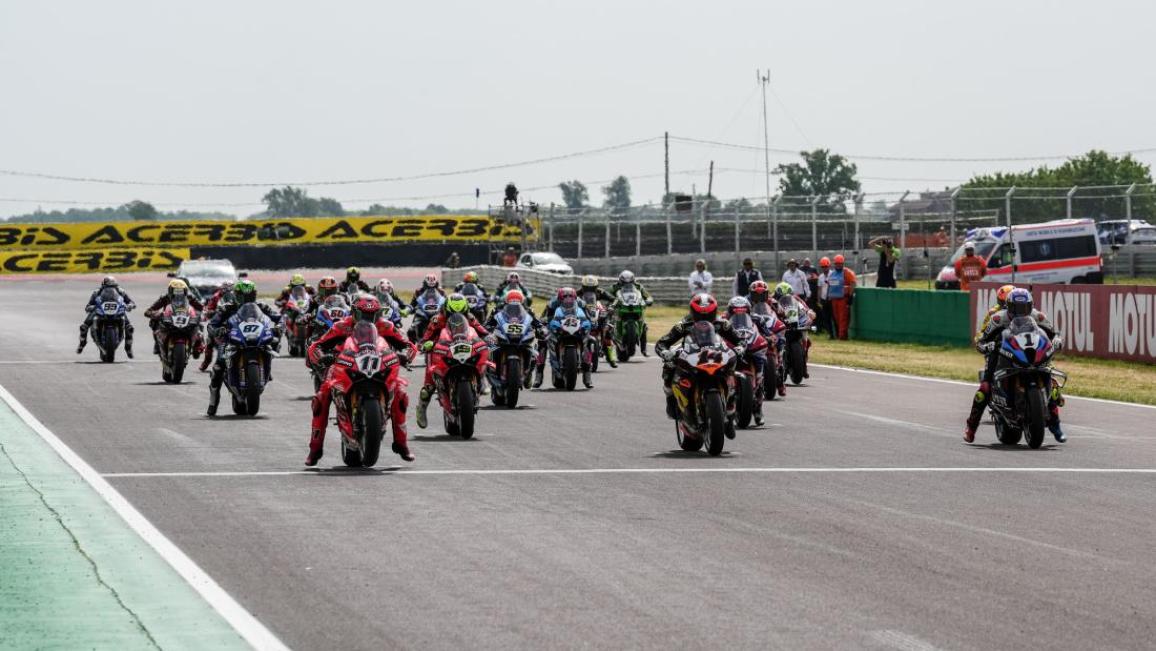 Ο Bulega κέρδισε και τους τρεις αγώνες στην Ιταλική πίστα και ξέφυγε στη βαθμολογία