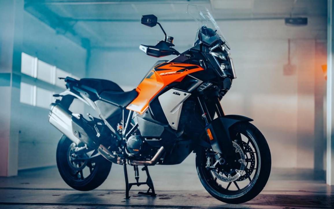 KTM 1390 Super Adventure S EVO 2025