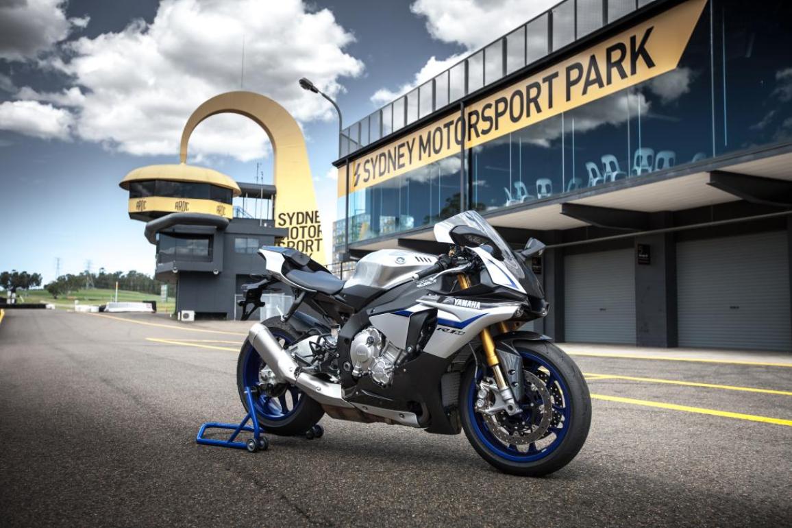 Yamaha YZF-R1 & YZF-R1M – Τέλος εποχής για το superbike της Iwata στην Ευρώπη