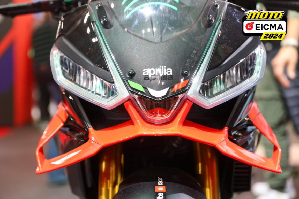 Aprilia Tuono V4 και V4 Factory 2025 EICMA