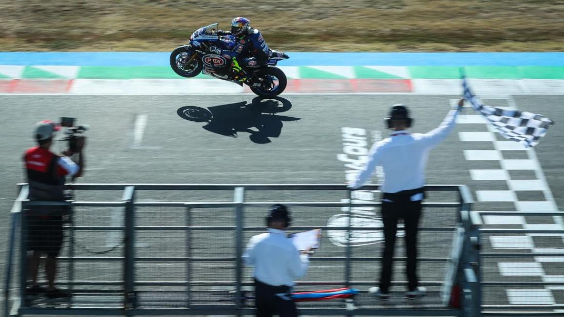 WSBK Magny Cours: Δύο νίκες ο Razgatlioglu, μία ο Bautista και το πρωτάθλημα παίρνει ξανά φωτιά