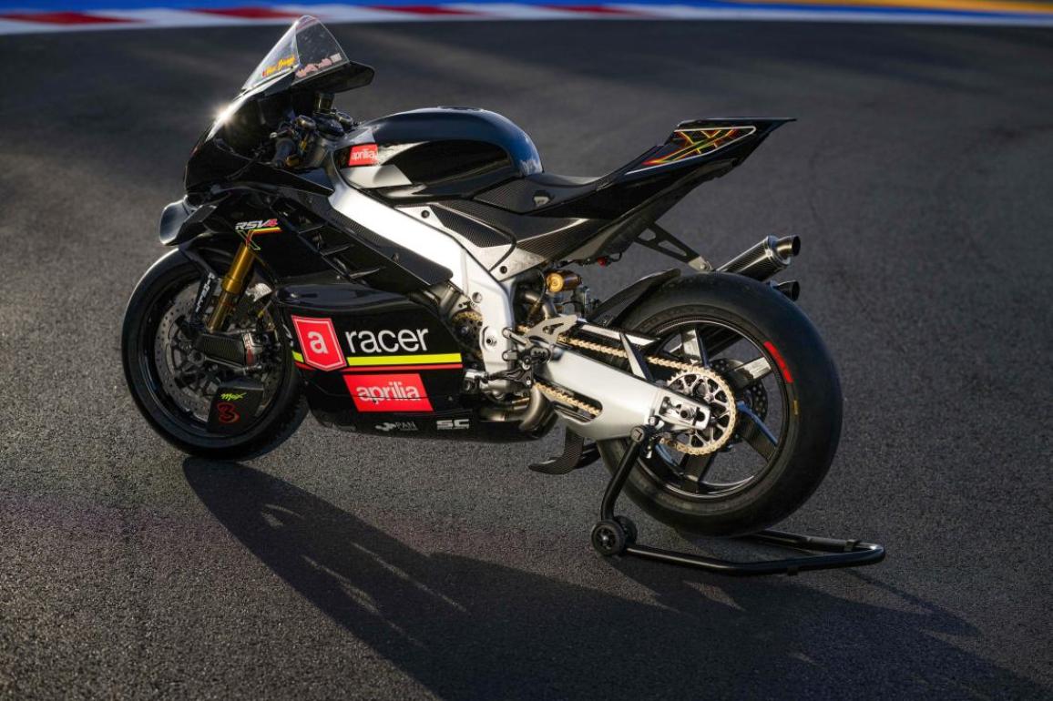 Aprilia RSV4 X ex3ma 2024 sopld out