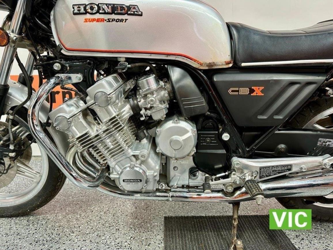 Honda CBX σε δημοπρασία με 2.600 χλμ.