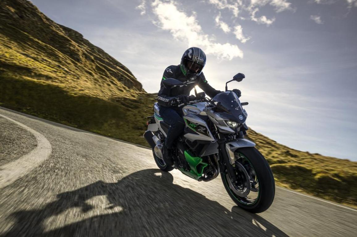 Kawasaki Versys 7 Hybrid – Ήταν να μην γίνει η αρχή