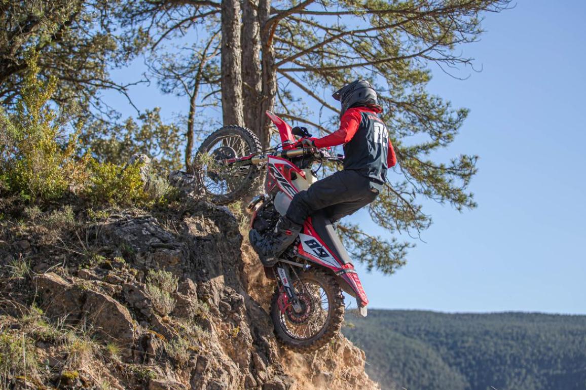 Rieju MR Hard Enduro Replica Alfredo Gomez – Ξεχωριστή έκδοση περιορισμένης παραγωγής