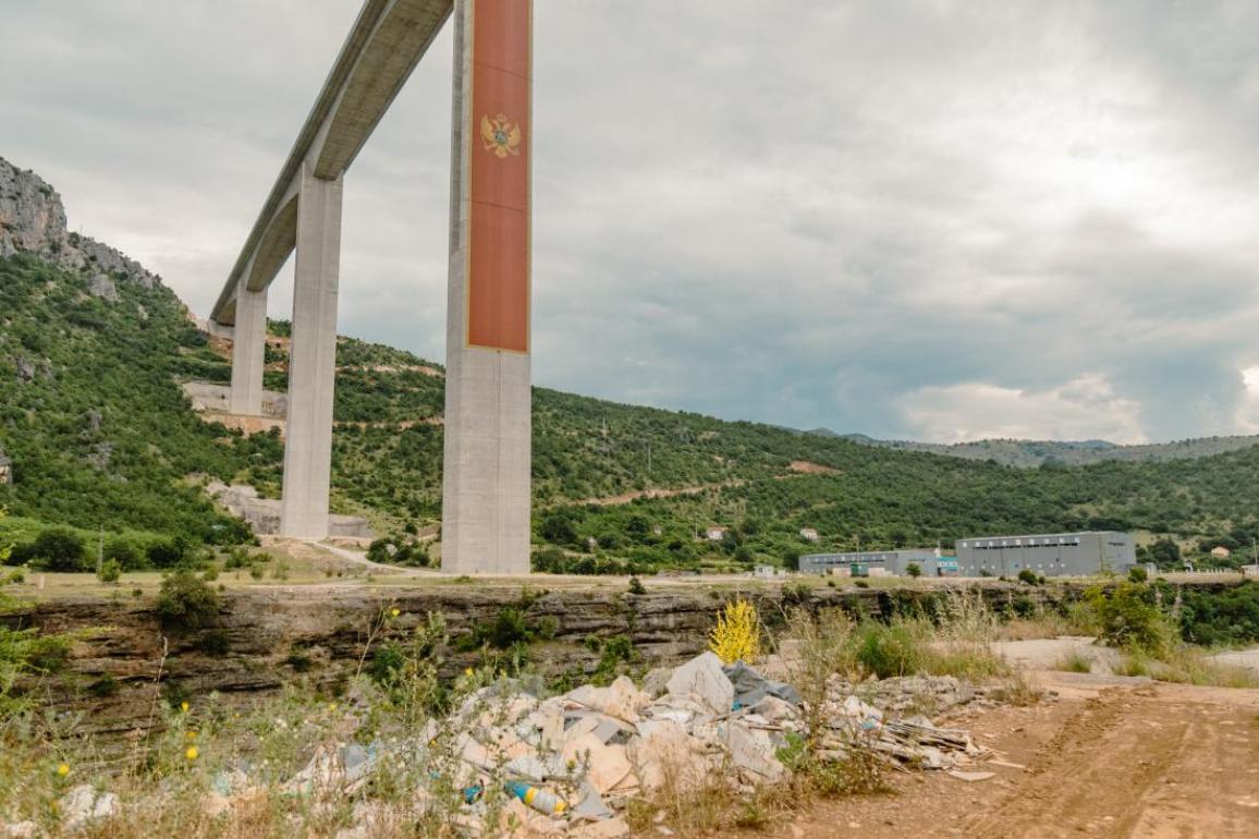 Ο ακριβότερος δρόμος του κόσμου! Δεν καταλήγει πουθενά και οδήγησε το Μαυροβούνιο στην κατάρρευση! Η επιρροή του στη Β. Ελλάδα.