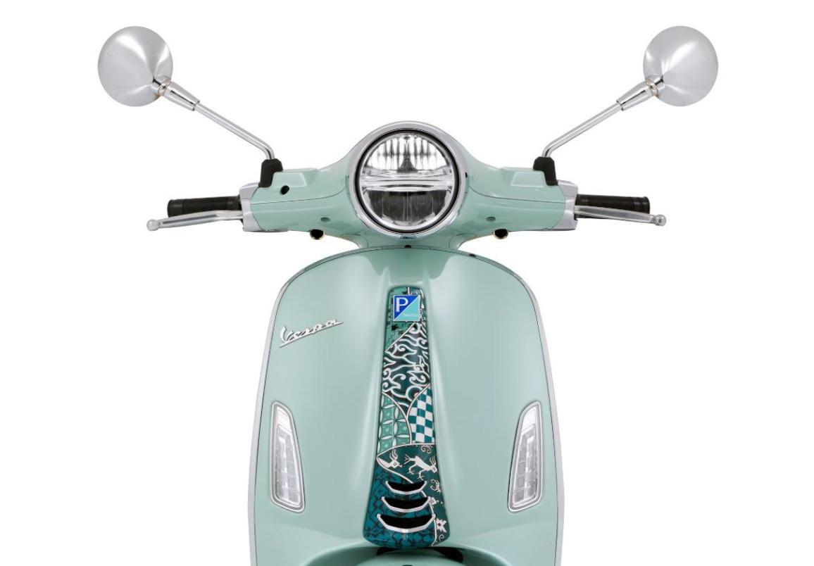 Vespa Primavera Batik 2024 νέα έκδοση