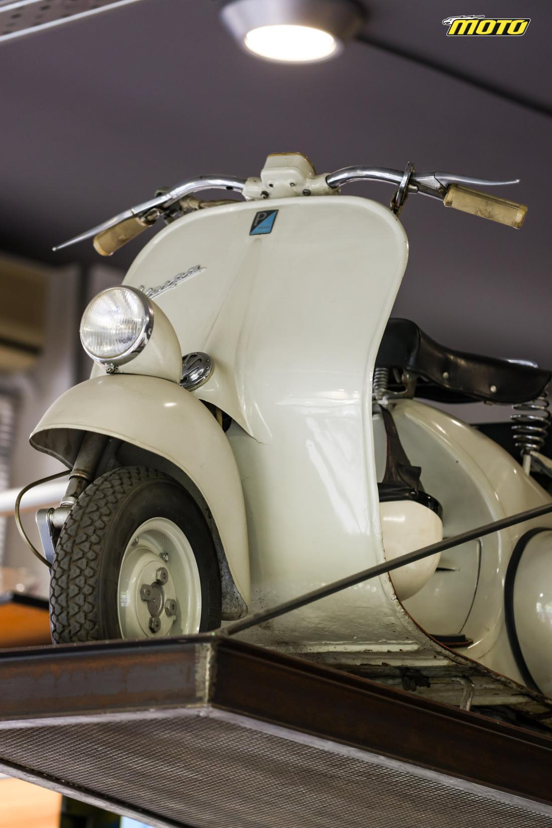 Piaggio Vespa Classic