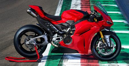 Ducati Panigale V4 2025