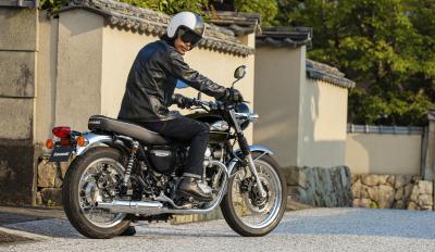 Kawasaki w800 νέο χρώμα 2025